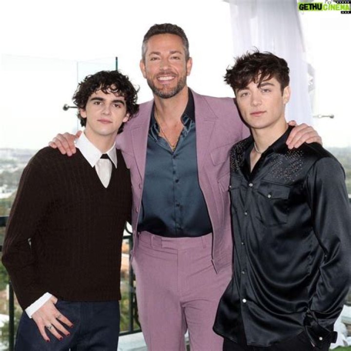 Avi Angel Bio | Age, Wiki, Height, Parents, Asher Angel's Brother|