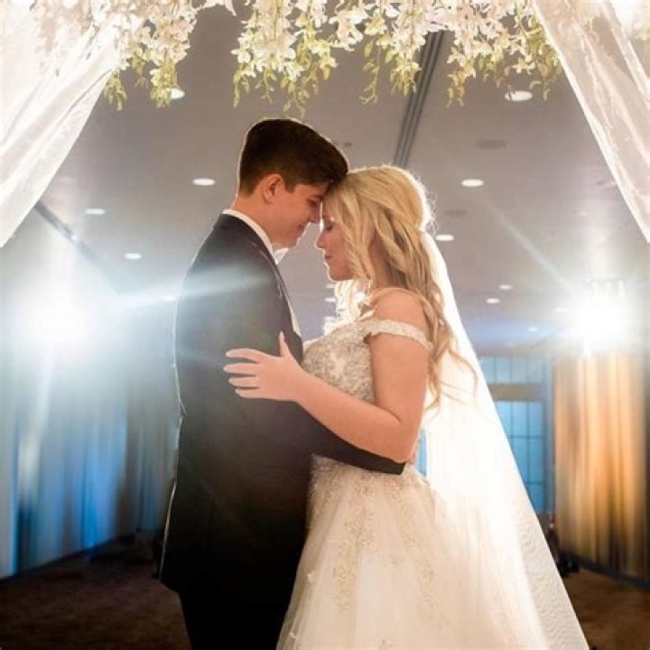 Brianna Paige Arsement Age | Wiki, Net worth, Bio, Height, Husband|