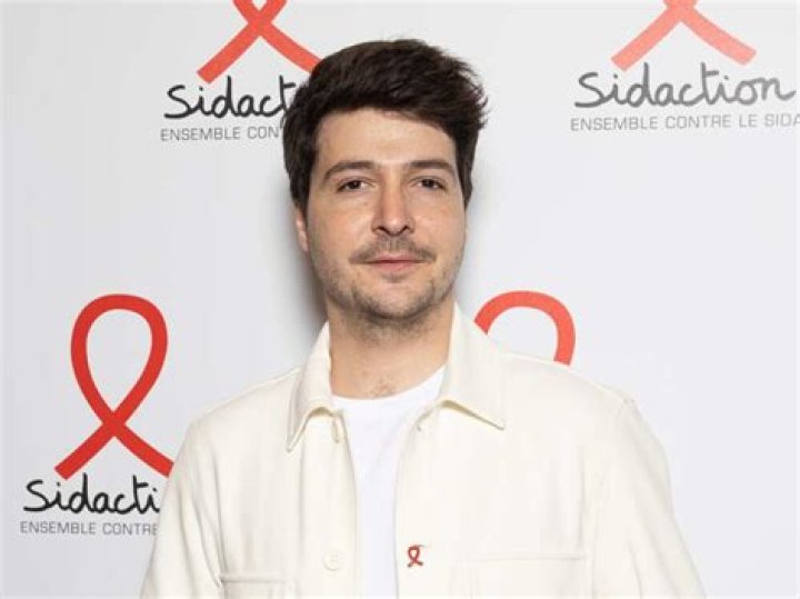 Eliot Deval Wikipédia