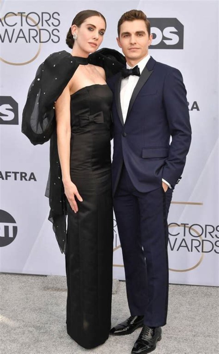 How tall is Dave Franco