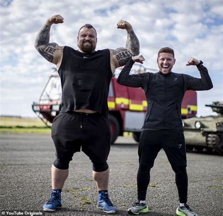 How tall is Ethan Payne