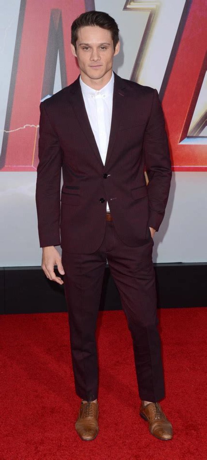 How tall is Timothy Granaderos