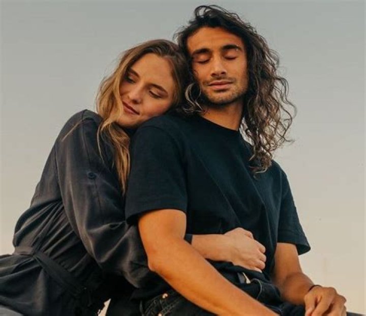 Jessica Lowe Bio, Age, Boyfriend, Net Worth