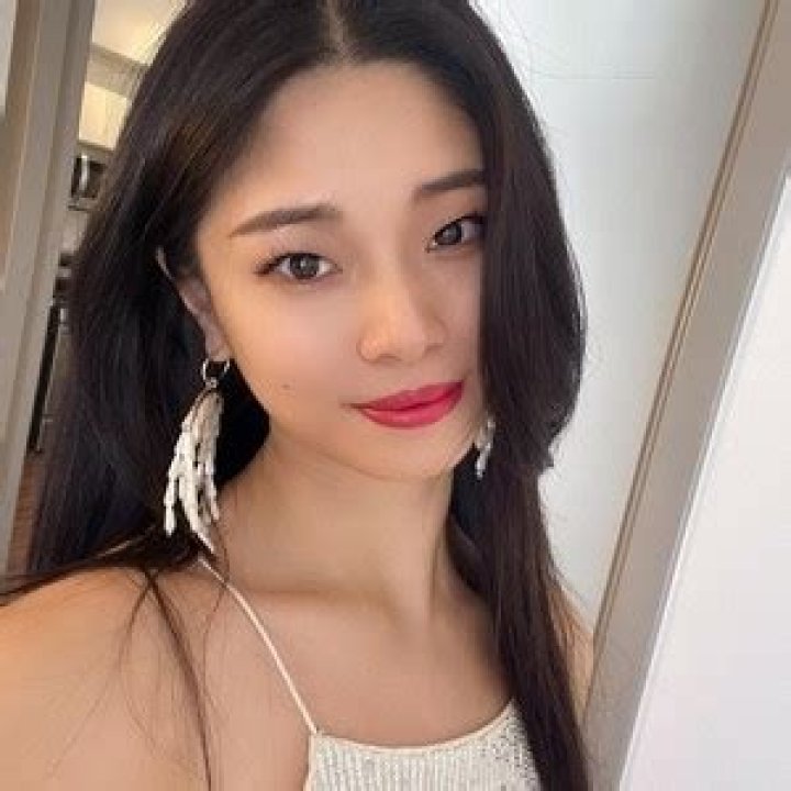 Tingting ASMR Age | Wiki, Net worth, Bio, Height, Boyfriend