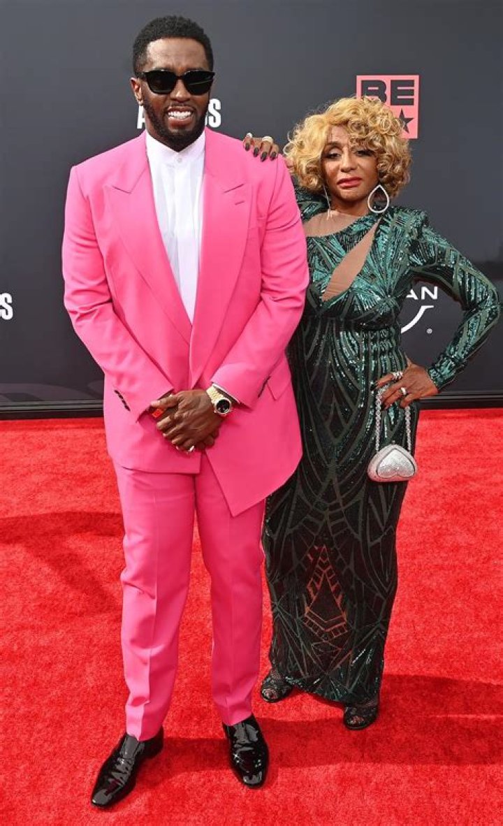 Who is Paul Berry? Wiki, Biography, Age, Family & Facts About Janice Long's Husband